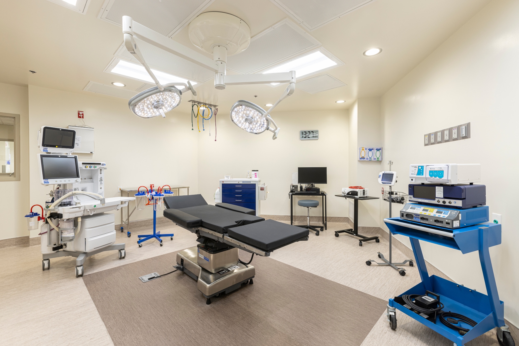 Surgery room at Mountain West Surgical Center in Reno